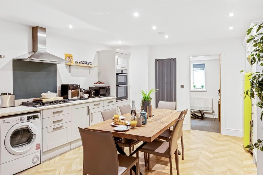 Luxurious 3 Bedroom Apartment In Park Estate Nottingham Kültér fotó