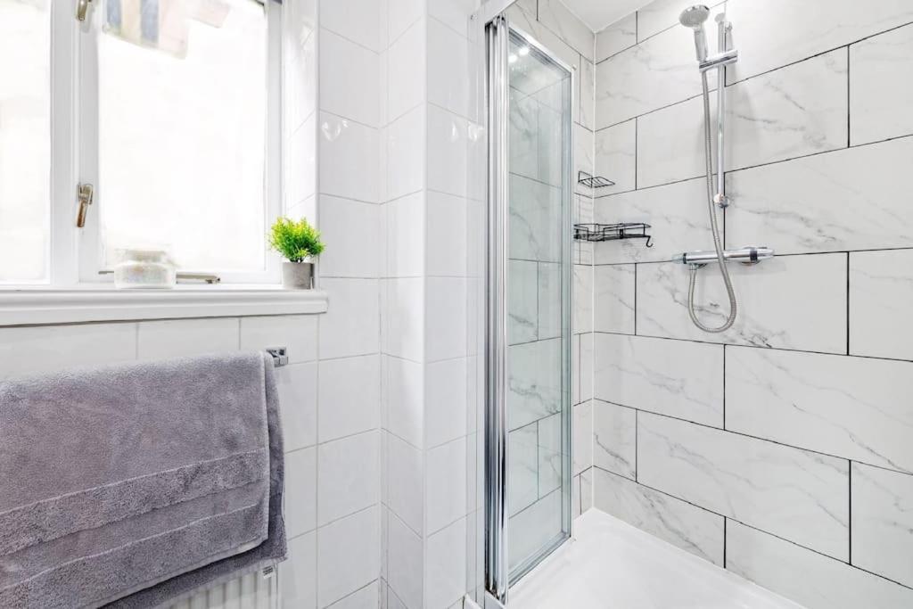 Luxurious 3 Bedroom Apartment In Park Estate Nottingham Kültér fotó