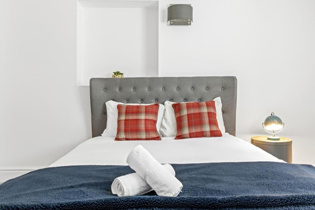 Luxurious 3 Bedroom Apartment In Park Estate Nottingham Kültér fotó